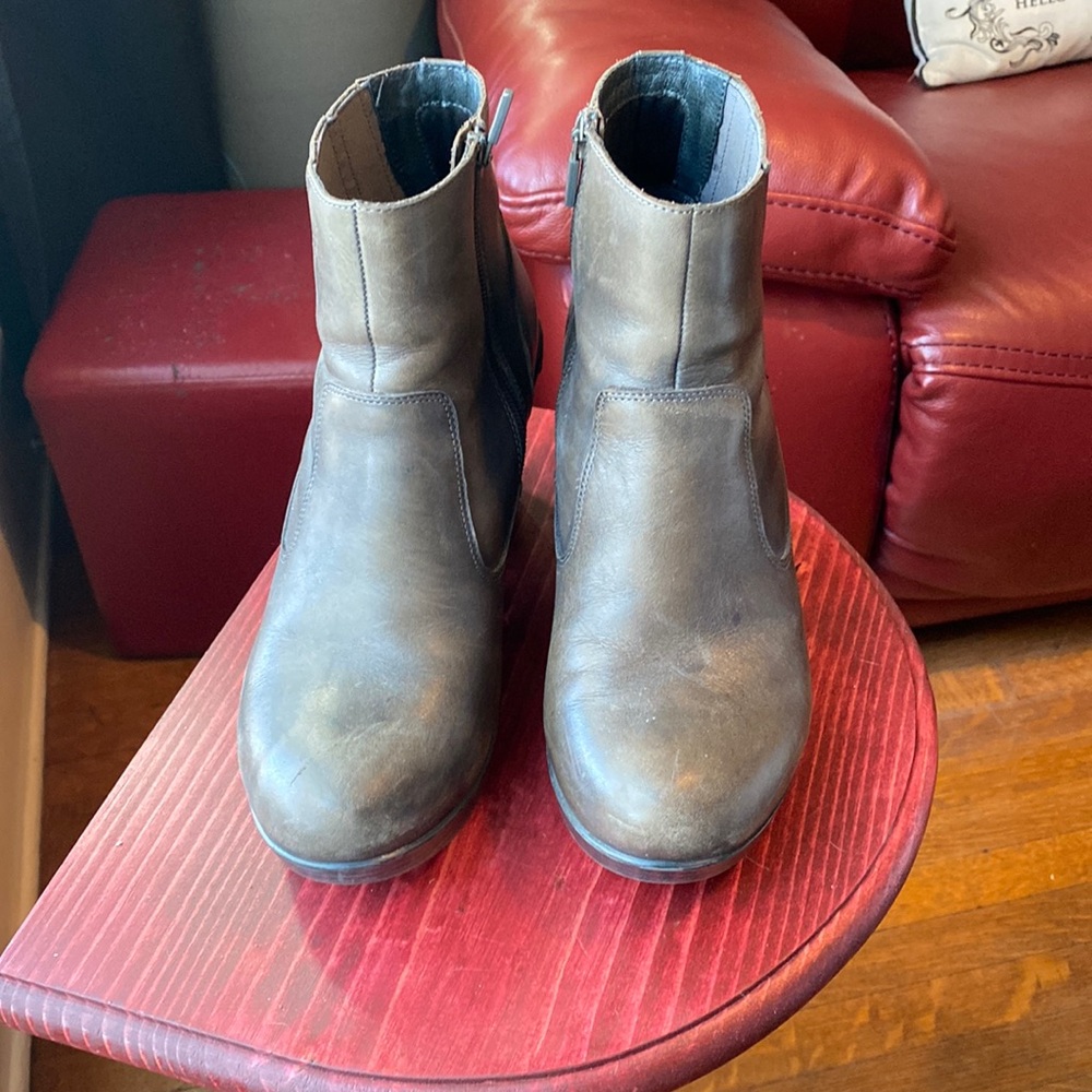 Dansko distressed side zip Moto Boot